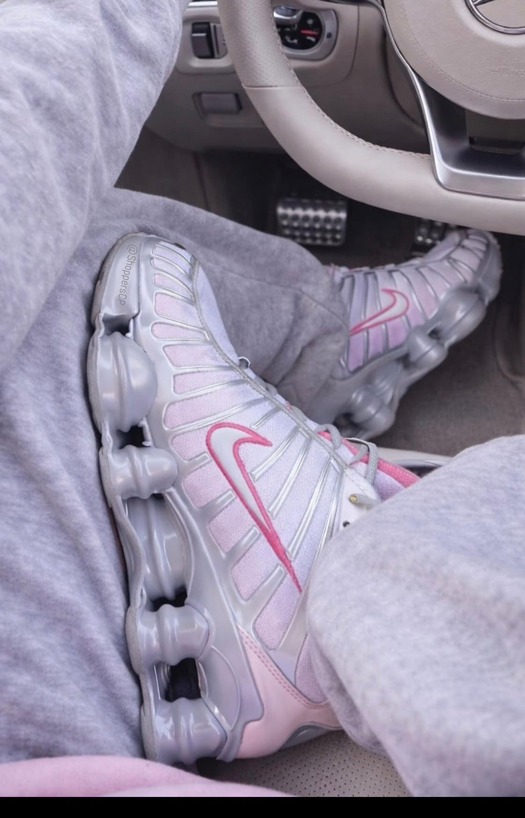 Nike shox metallic rose
