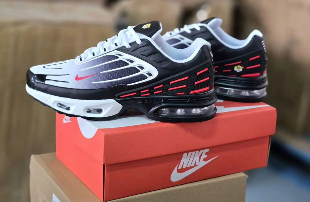 NIKE TUNNED 3 WHITE/RED