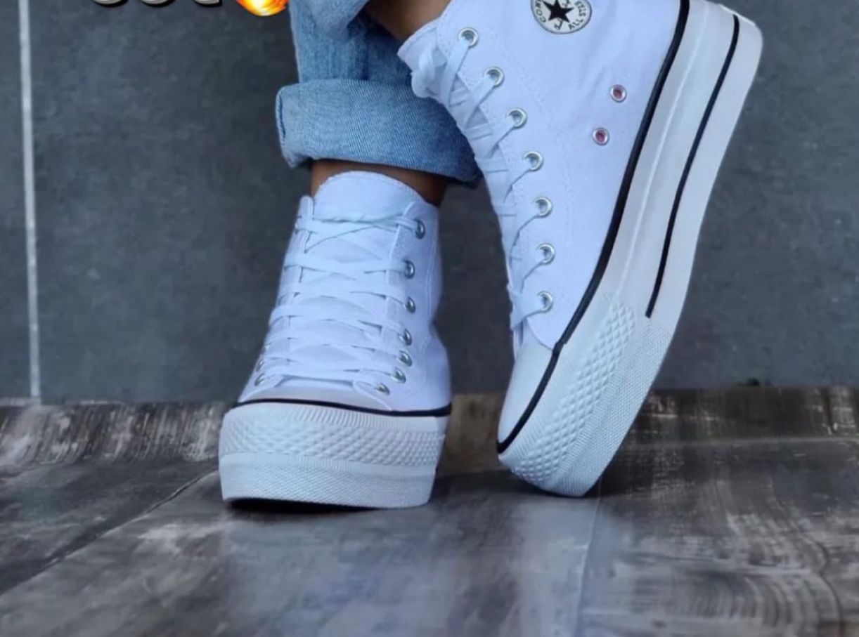 CONVERSE CHUCK TAYLOR PLATAFORMA