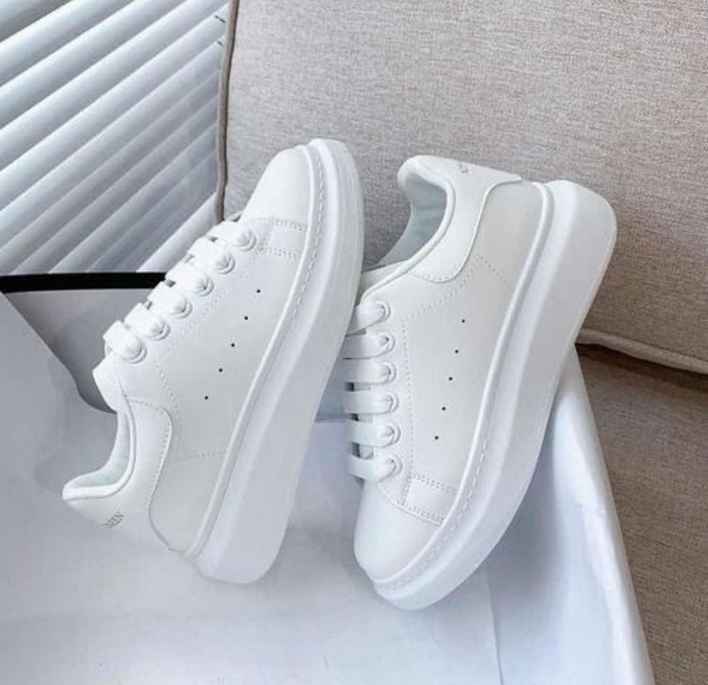 ALEXANDER MCQUEEN ALL WHITE