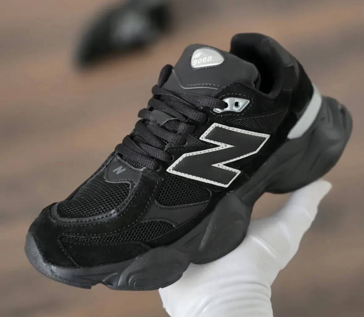 NEW BALANCE 9060 BLACK