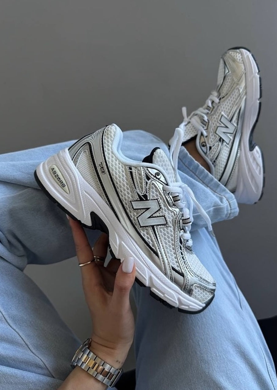 New Balance 740 Gris
