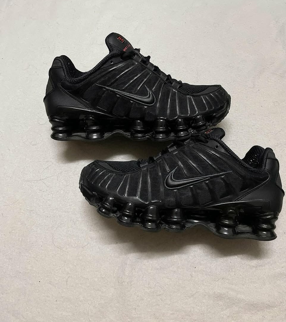 Nike shox Negra