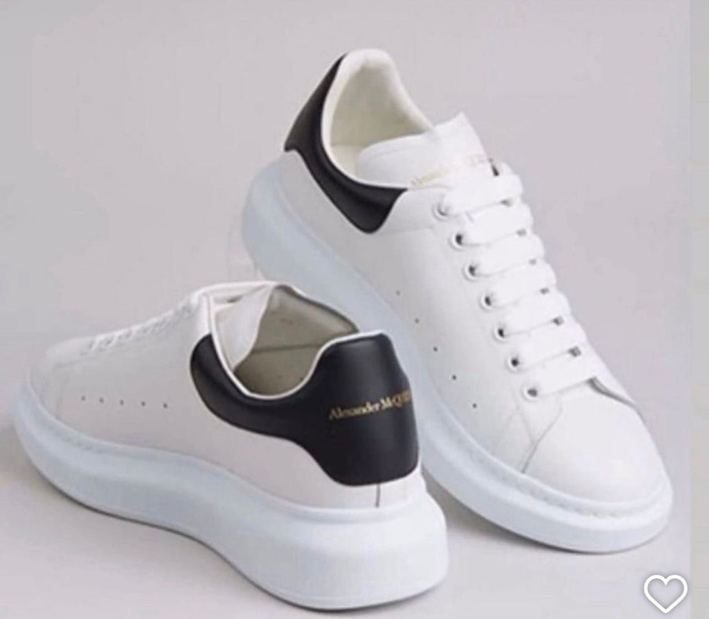 ALEXANDER MCQUEEN BLANCA TALON NEGRO