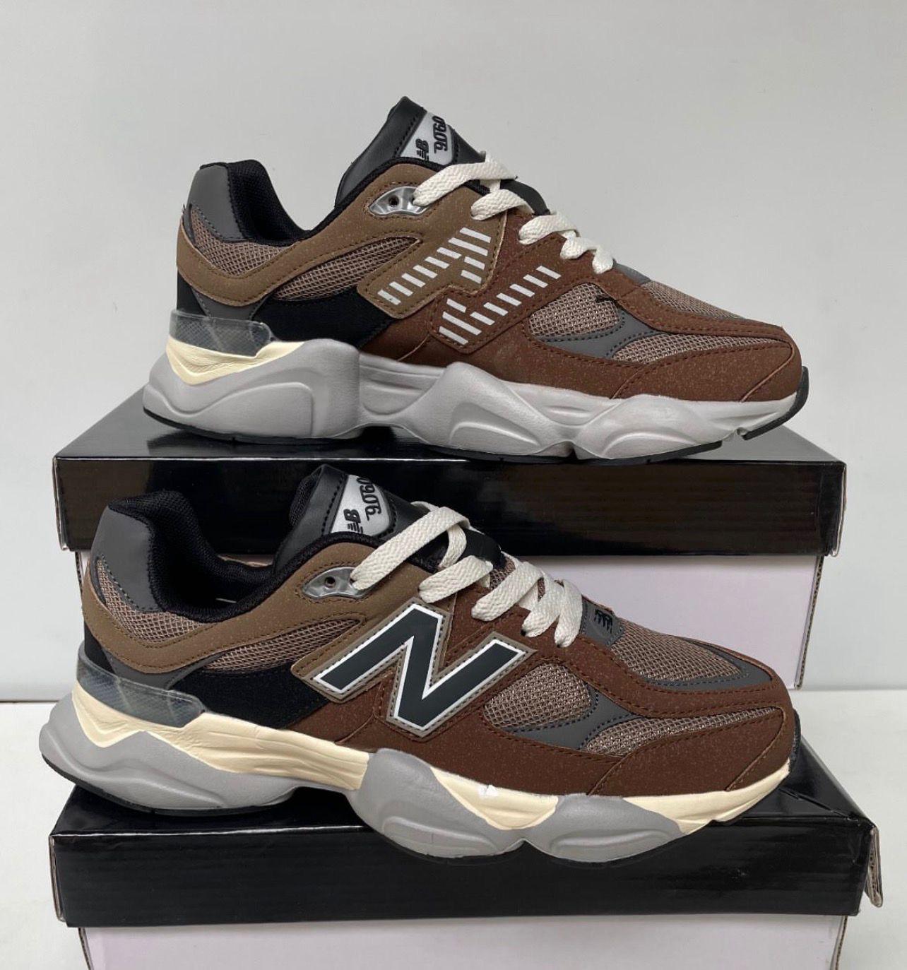 New Balance  9060 marrón